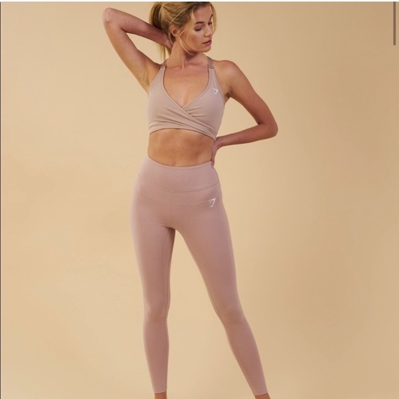 Gymshark Tops - Taupe dream elite sport bra Gymshark Tops - Taupe dream elite sport bra